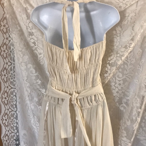 Gorgeous Boutique Crocheted Halter Maxi - Picture 6 of 7